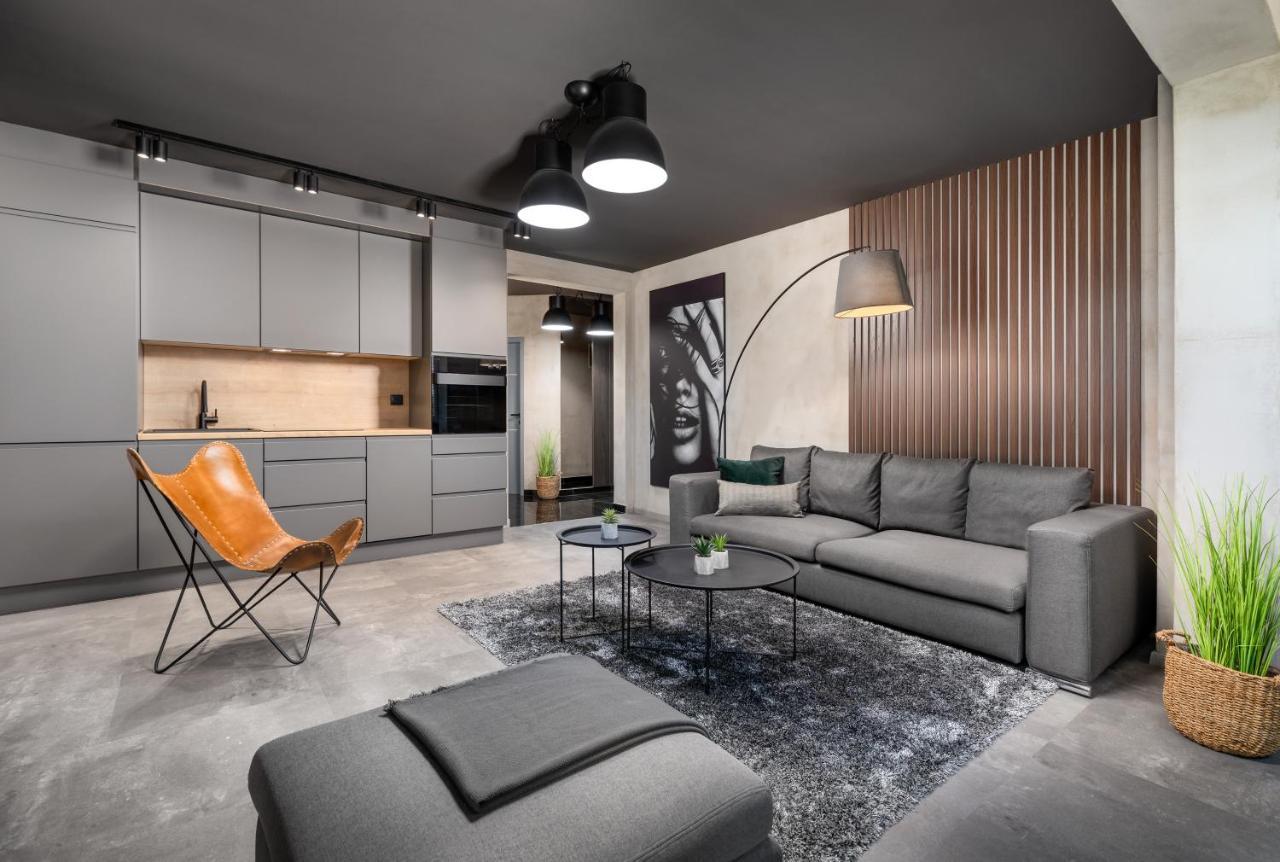 Luxury Elit Apartment プーラ エクステリア 写真